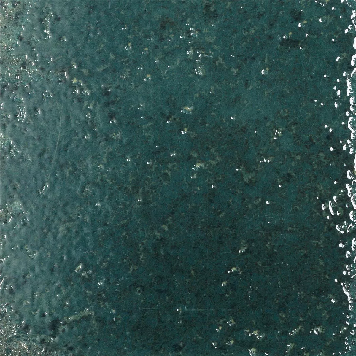 Wandtegels Lara Glanzend Gegolfd 15x15cm Groen Wandtegels Lara Glanzend Gegolfd 15x15cm Groen
