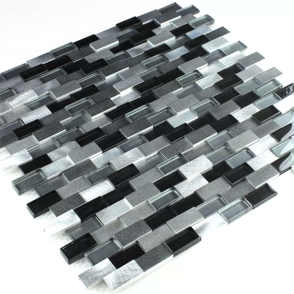 Sample Mozaïektegel Aluminium Glas Design D Zwart Zilver