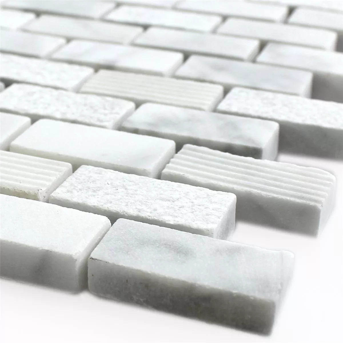 Mozaïektegel Natuursteen Carrara Wit 15x30x8mm